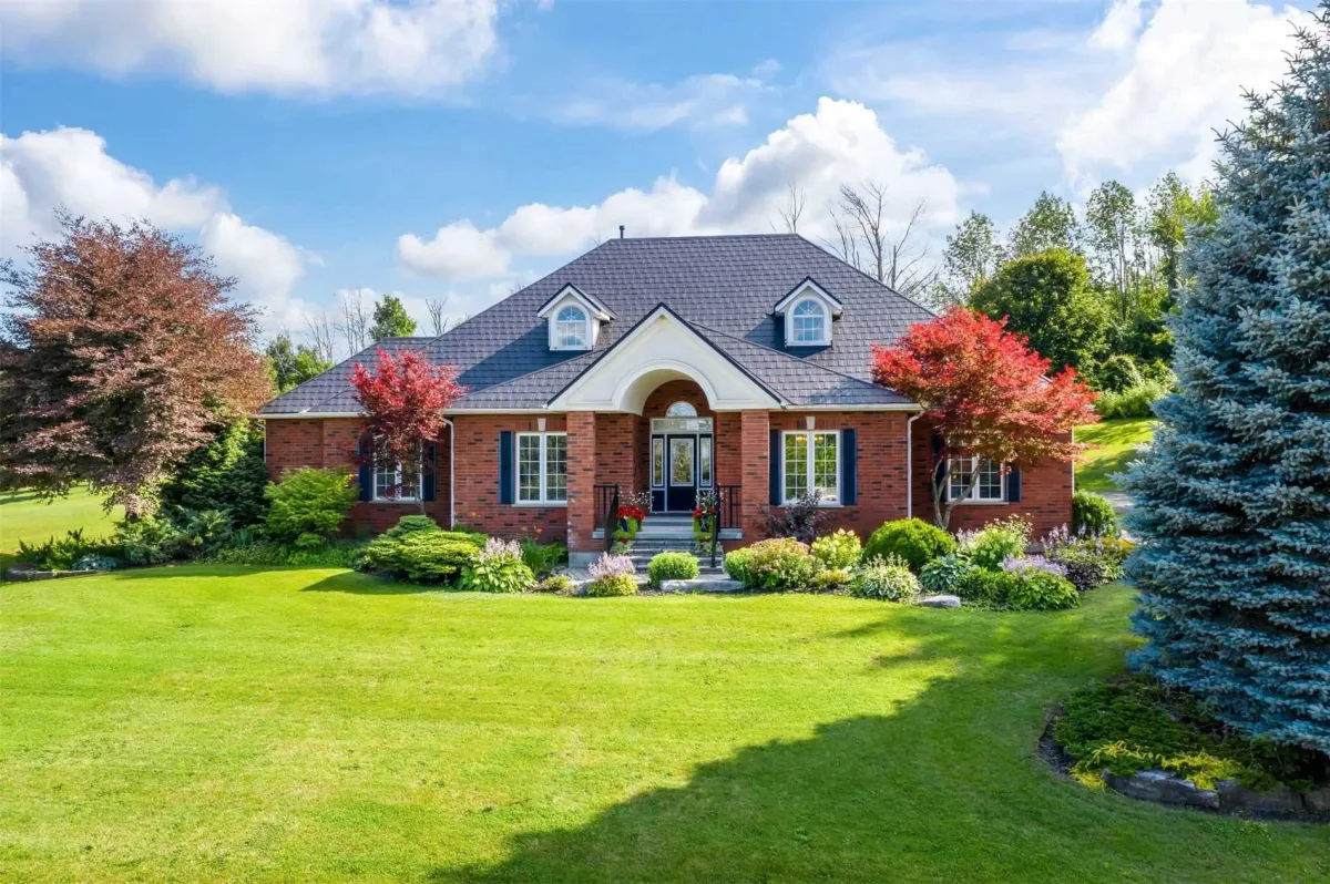 Large red brick 2-storey detached estate home located in Inglewood, Ontario