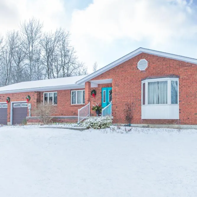Picture of a bungalow for sale in caledon