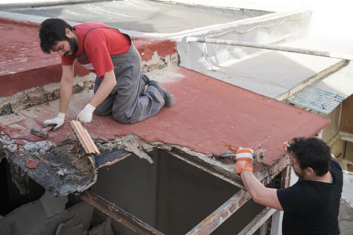 roof leak repair houston