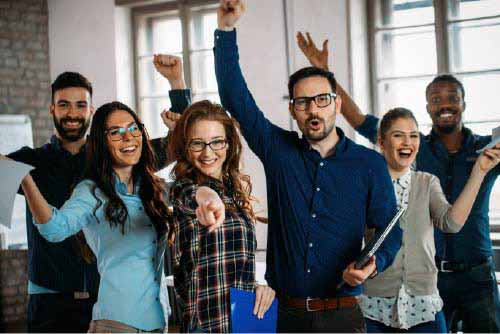 Employee morale workshops from Cre8tive Thinking help your team build cohesion, foster bonding and improve overall employee morale