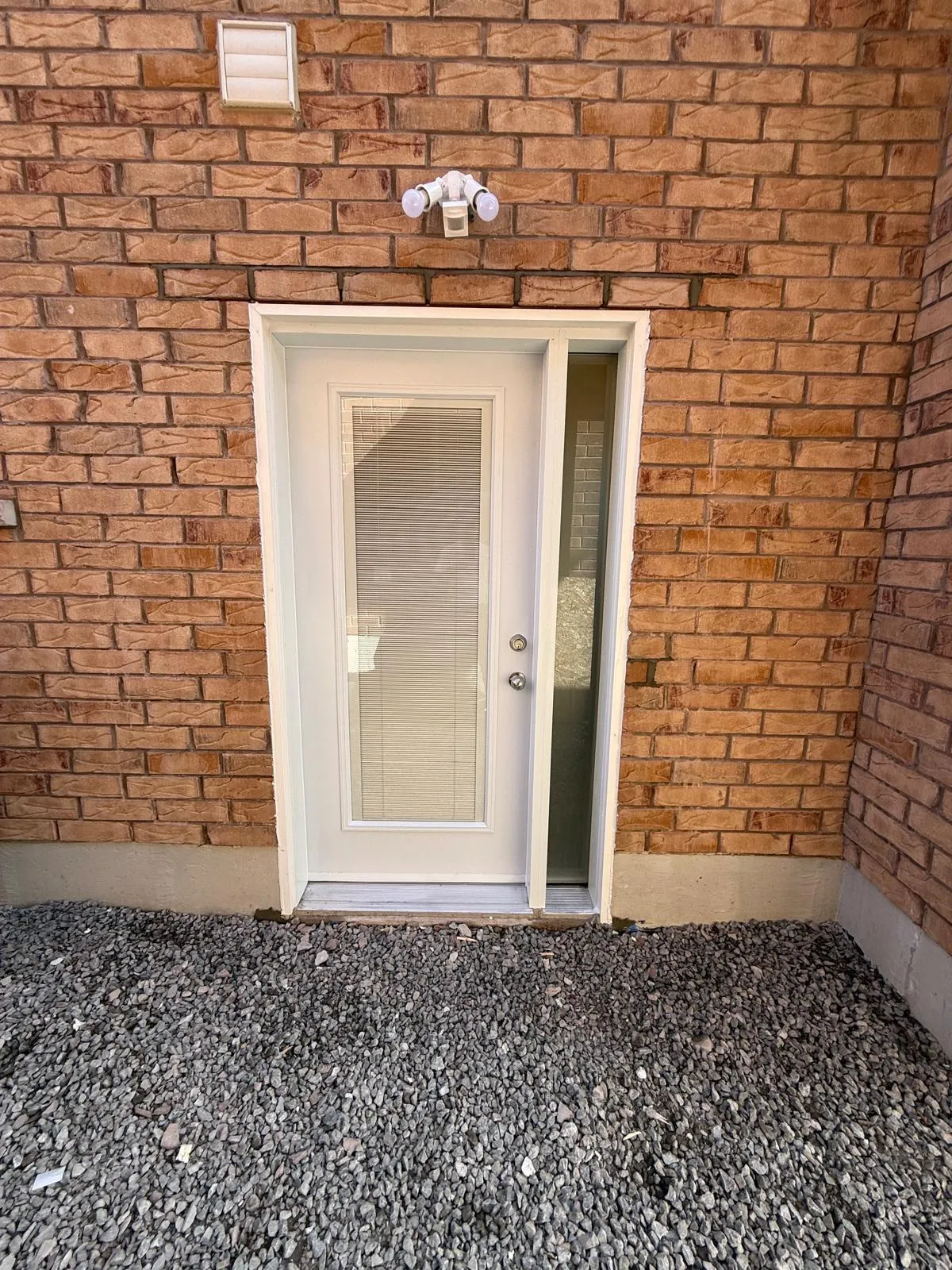 Side entrance door