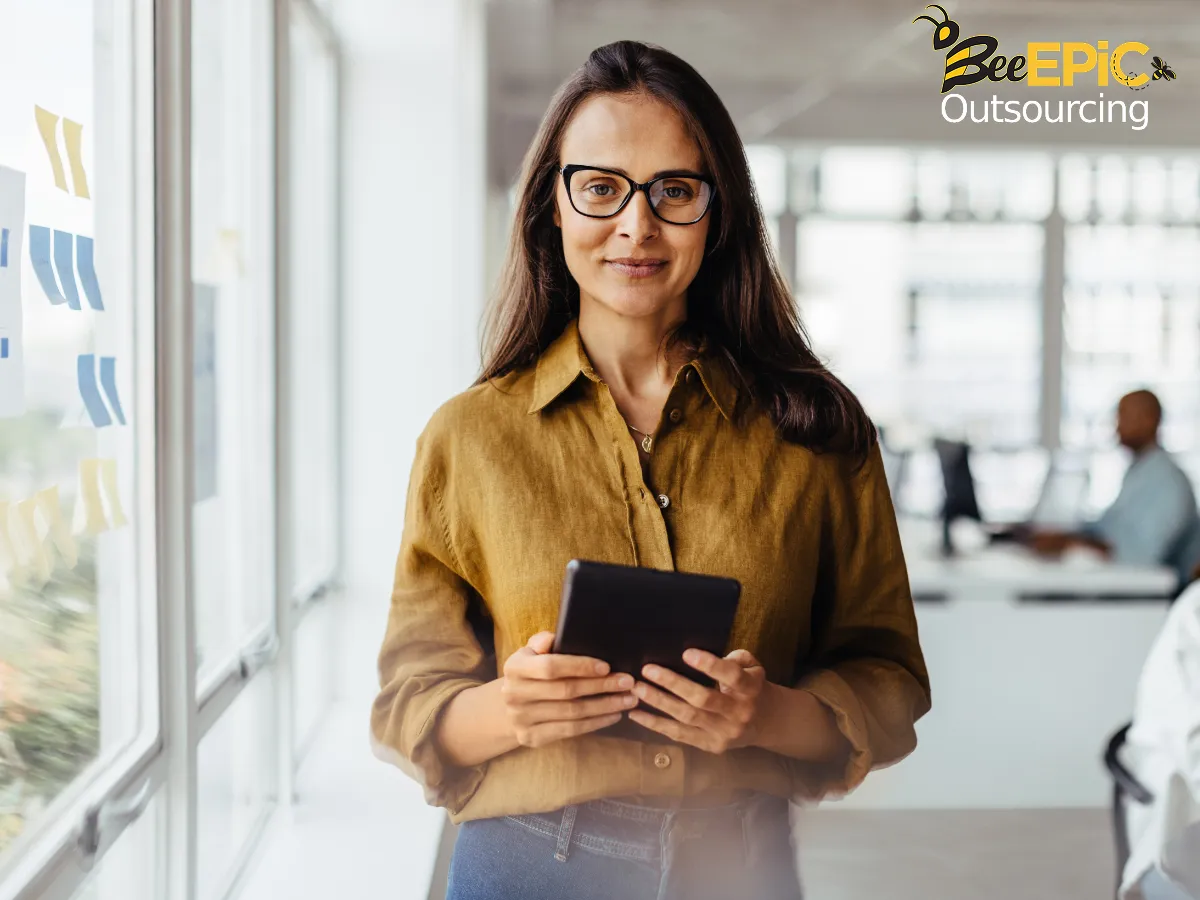 Virtual Executive Assistants in the USA: Pros, Cons, and Best Practices