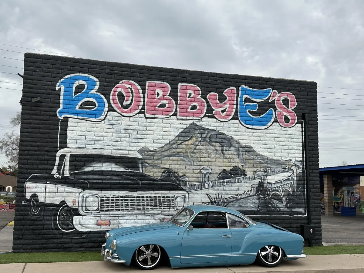 Spot Free Rinse: Utilizes specially treated water to prevent mineral deposits from forming water spots as the vehicle dries. This is a key benefit, as letting a car air dry can leave spots