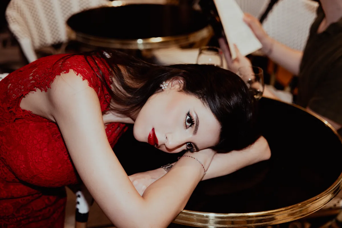 Editorial portrait horizontal