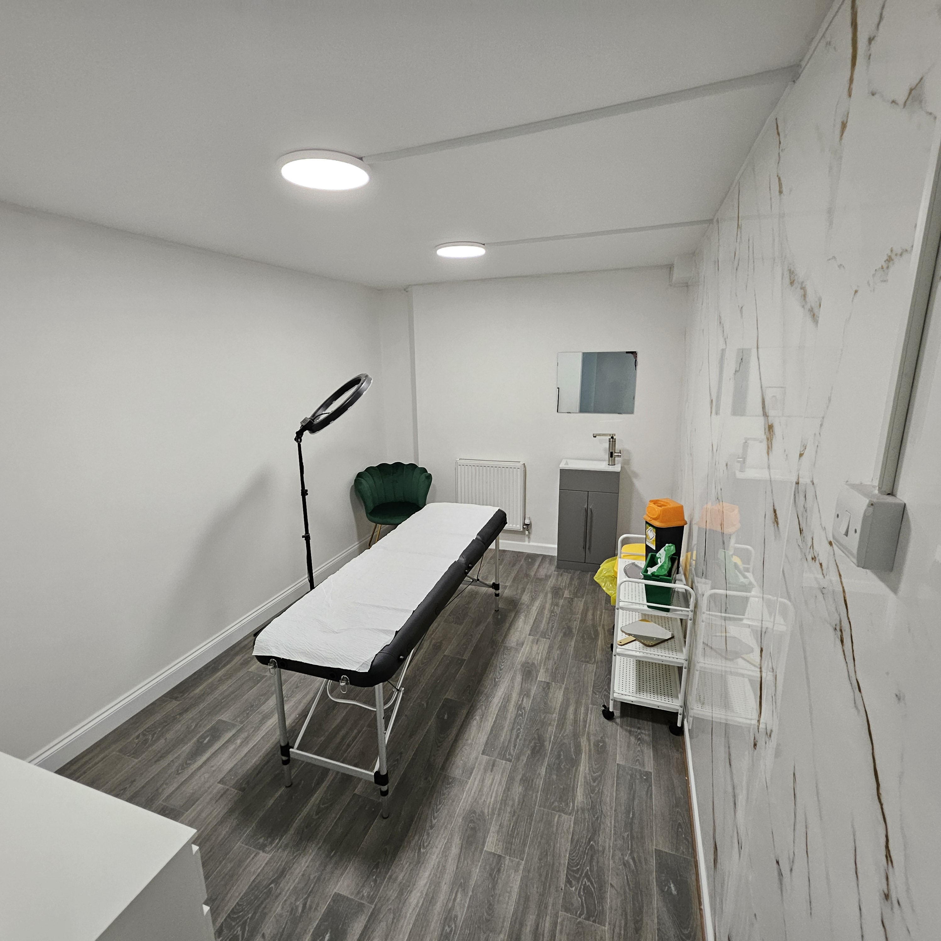 Consultation and review room