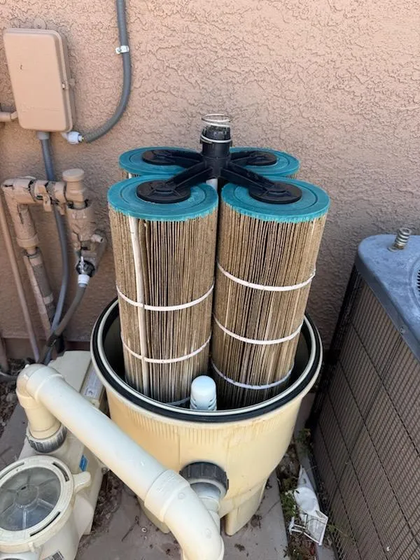 Pool Maintenance & Cleaning in