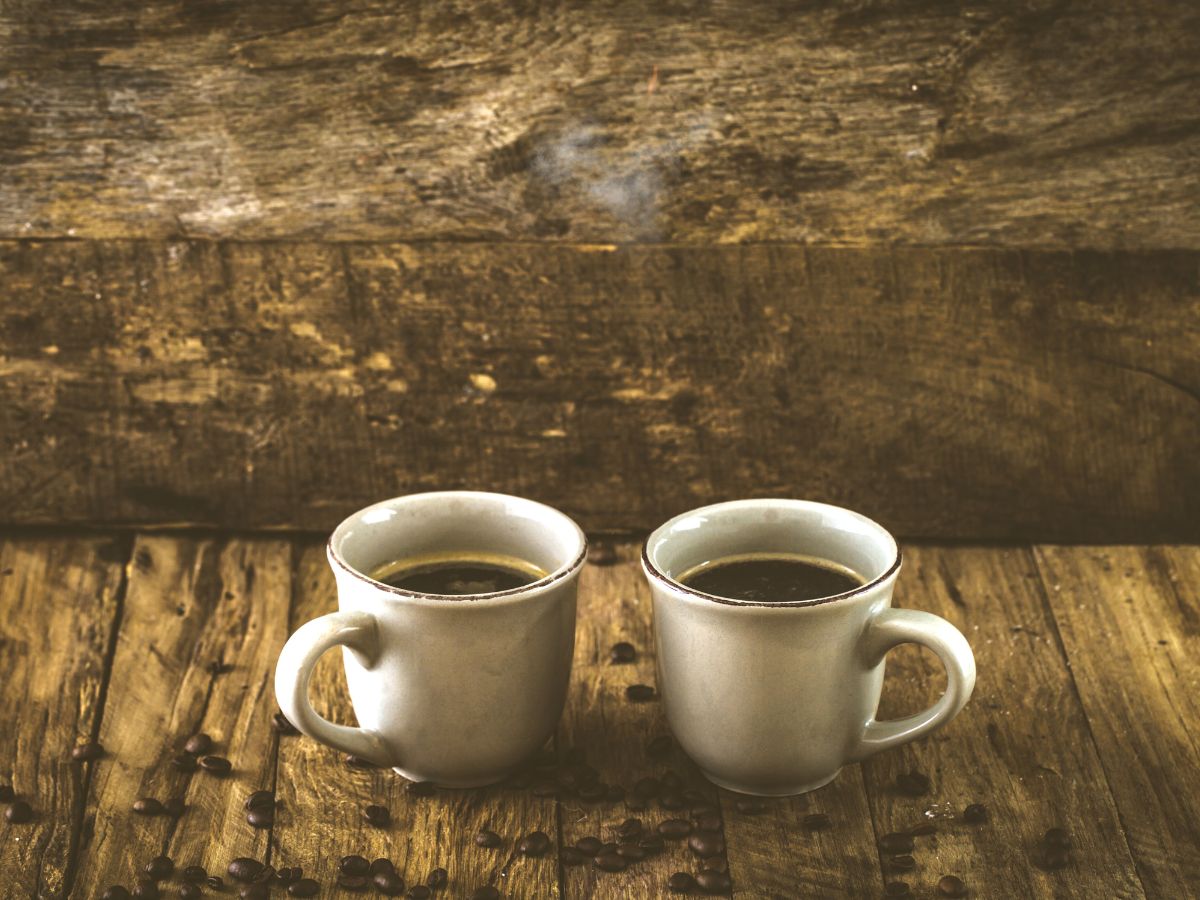 Two cups in golden morning light, the everyday joy of real partnership