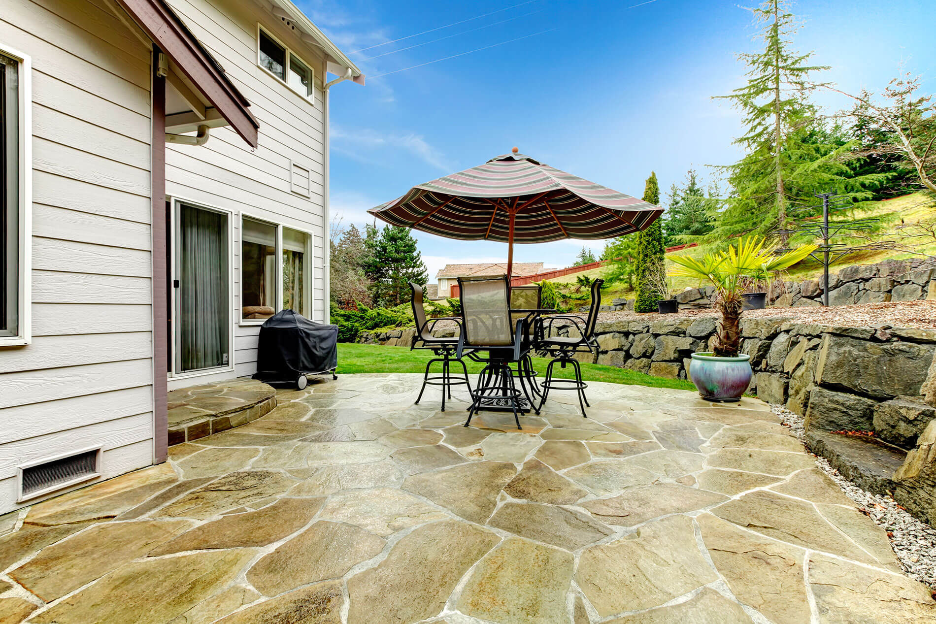 Muskogee Concrete builds and installs driveways.