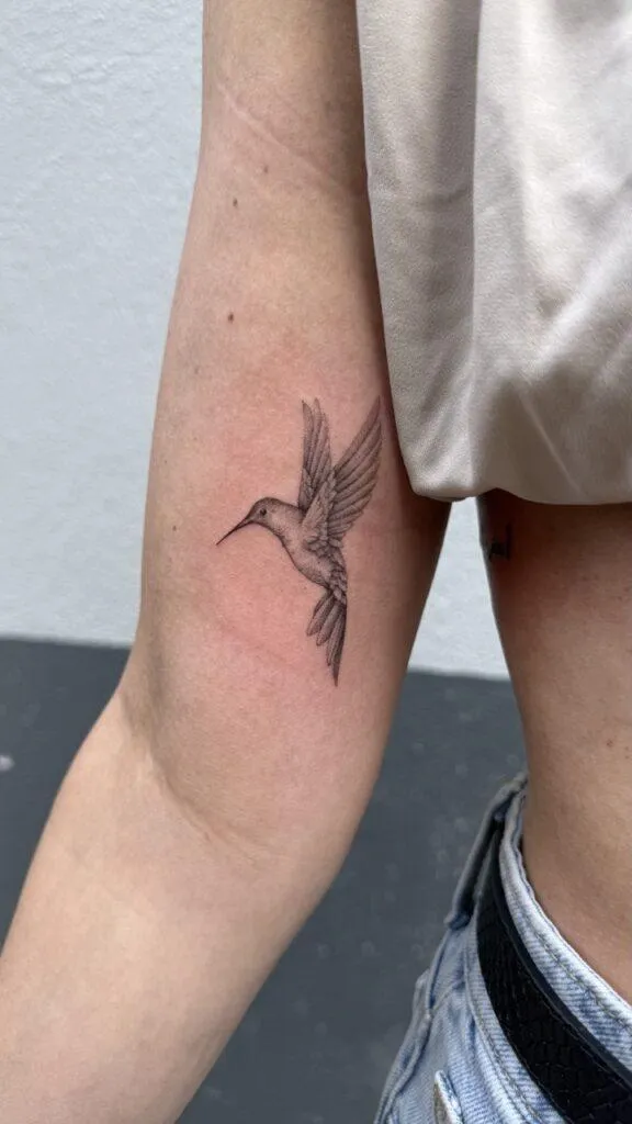 Semi-realistische tattoo op de arm bij Isaan Tattoo Studio Nijmegen