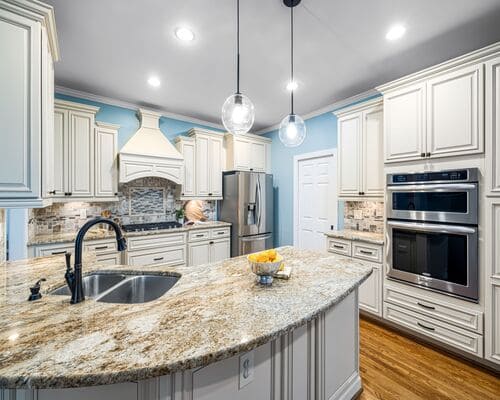 Lynbrook Cabinet Painting & Refinishing