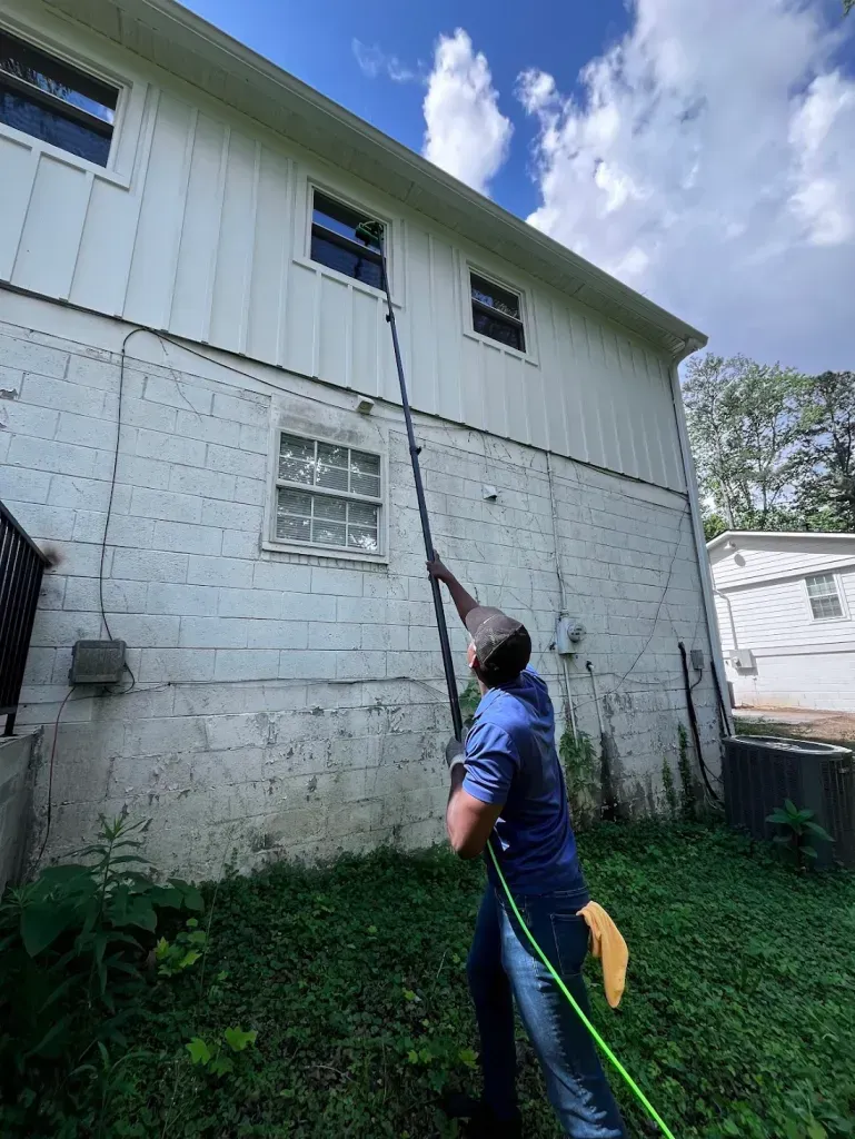 Gutter Cleaning Sandy Springs