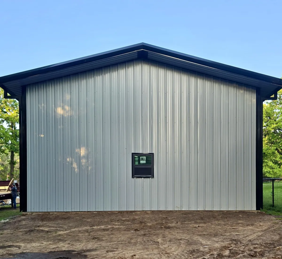 Completed metal building in Weatherford Texas