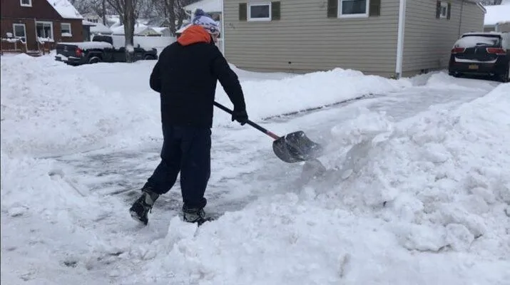 Snow plowing in commercial lot – Hamilton snow removal