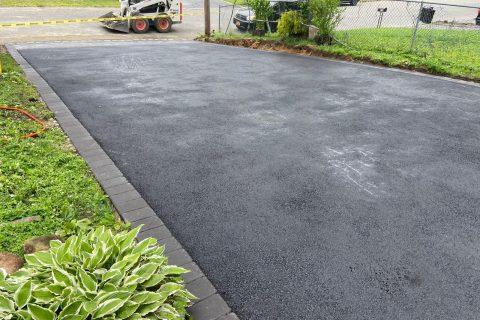 Jonesboro Asphalt Install asphalt in Driveway