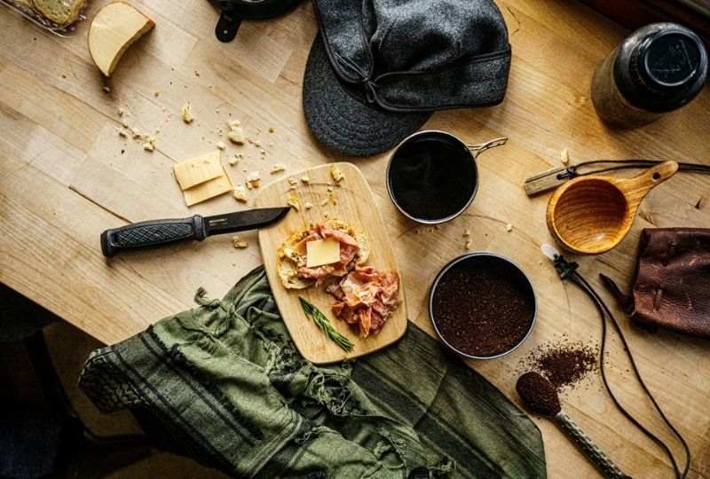 A traditional British military meal served on a wooden tray