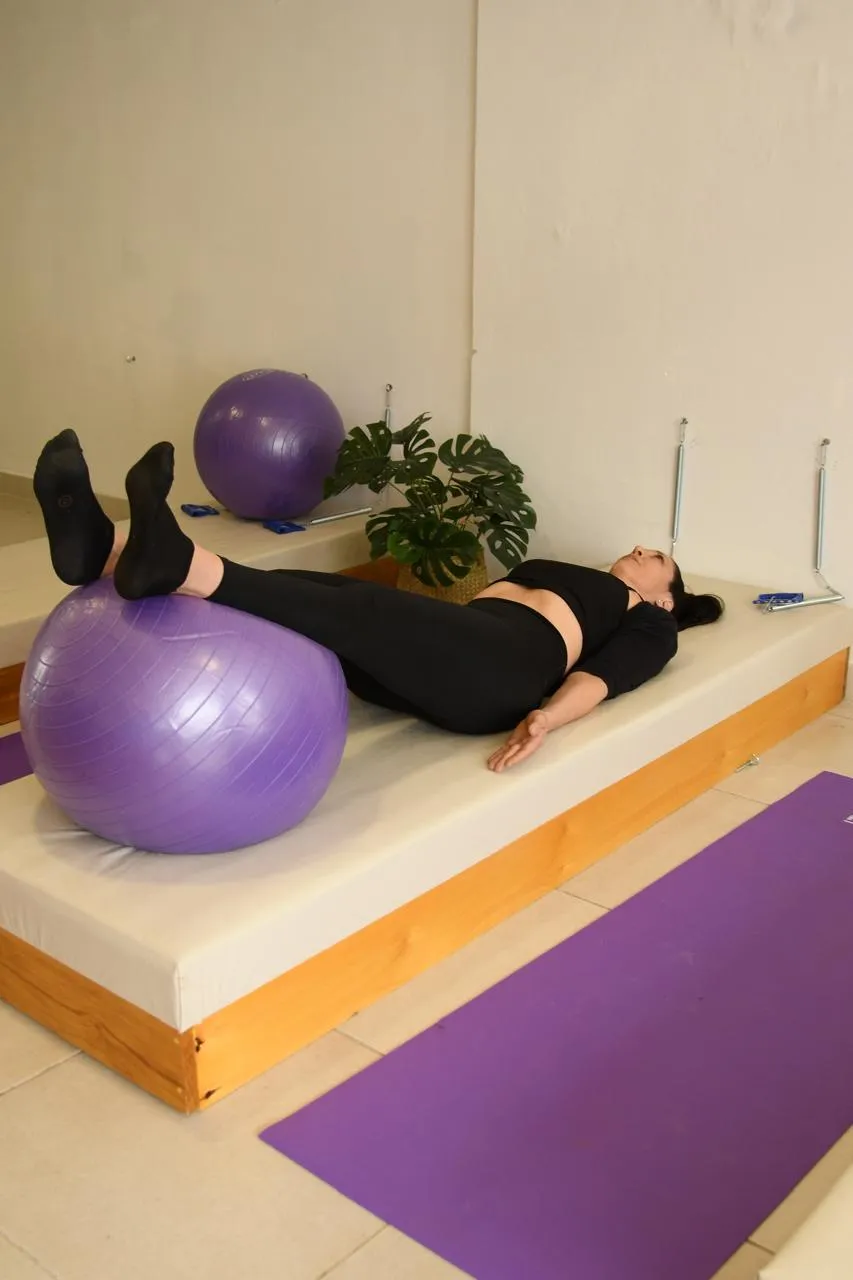Caja de Pilates artesanal como alternativa al reformer