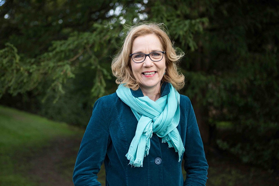 Essential Coach in Bedfordshire