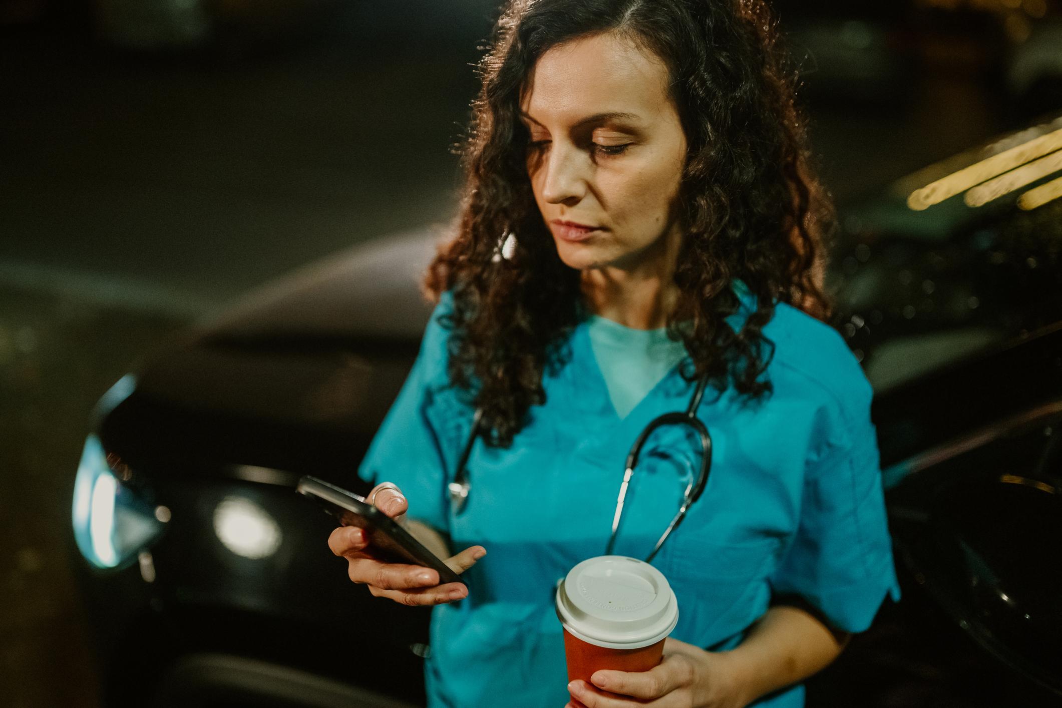 How Nurses Can Lose Weight Around Night Shifts | Personal Trainer Archway