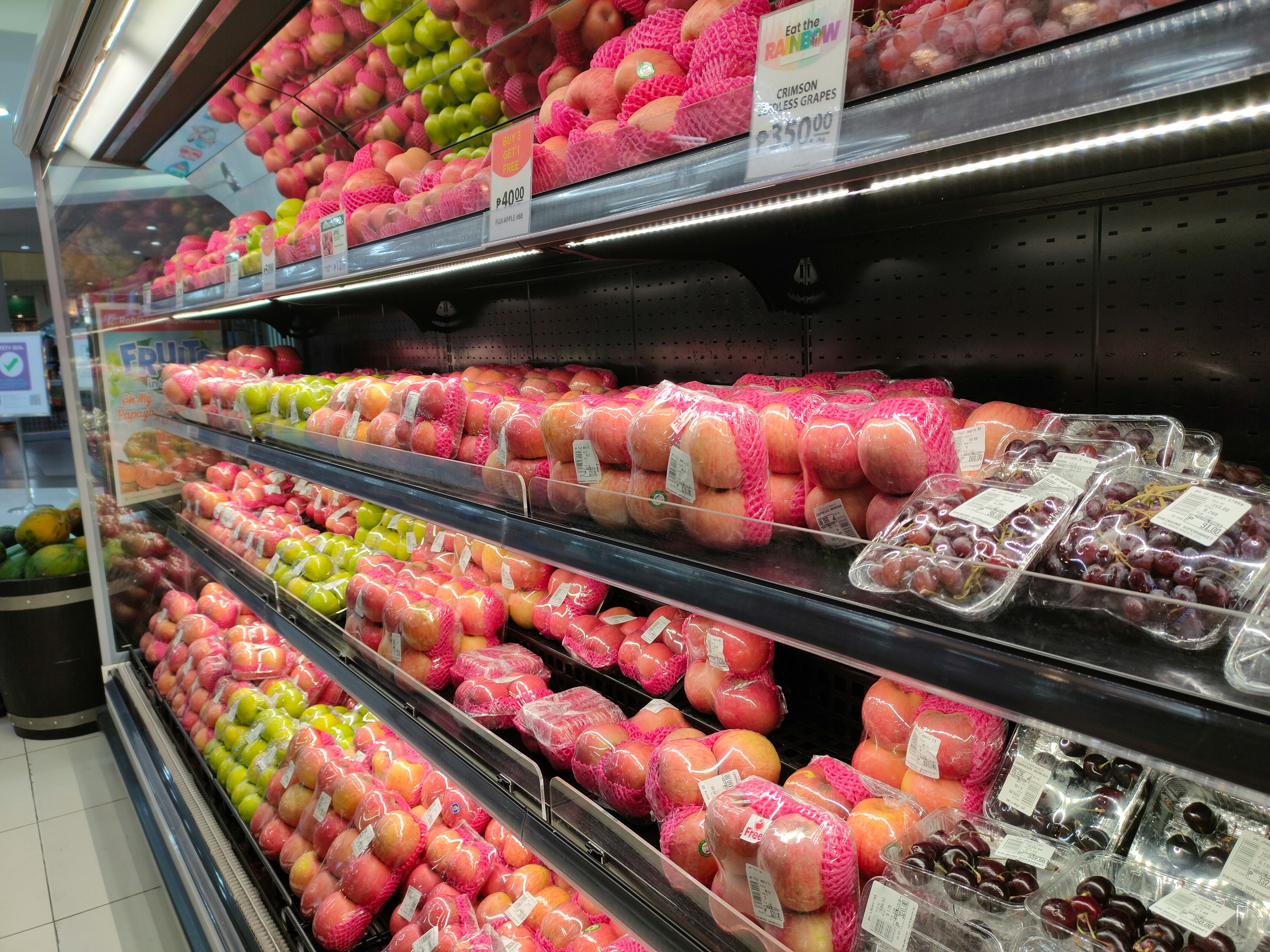 Fried fish with coleslaw and rice on a plate