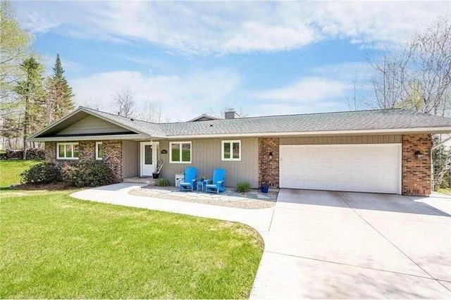 Duluth Concrete Pros builds and installs Driveway