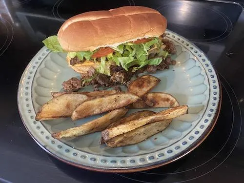 chopped cheese sandwich