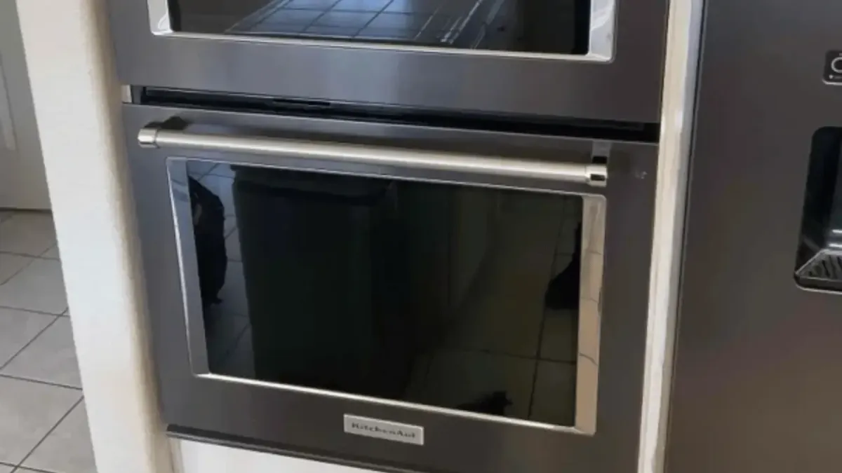 Wall mounted Oven Repair completed in Clovis, CA near the Sierra Vista Mall.