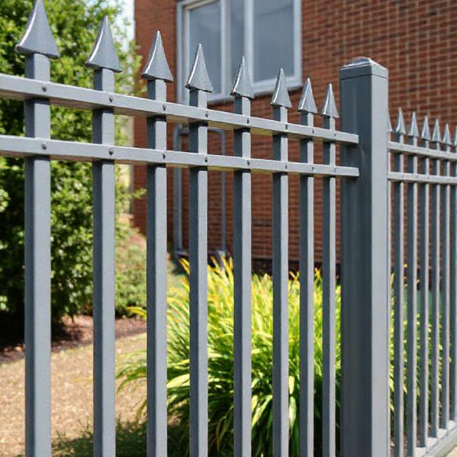 fences and gates spraying