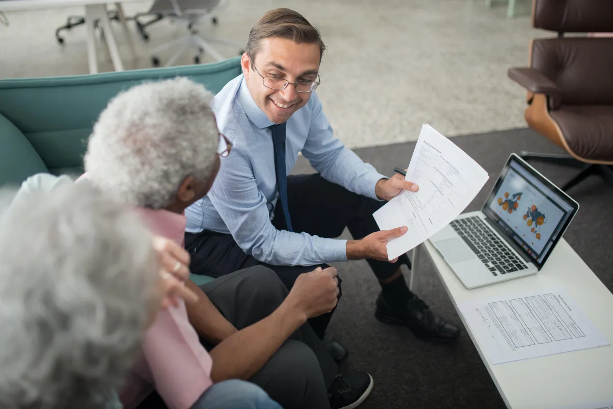 Protect your employees and business with workers' comp coverage