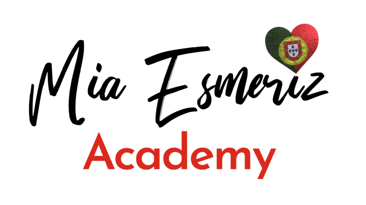 Mia Esmeriz Academy Logo