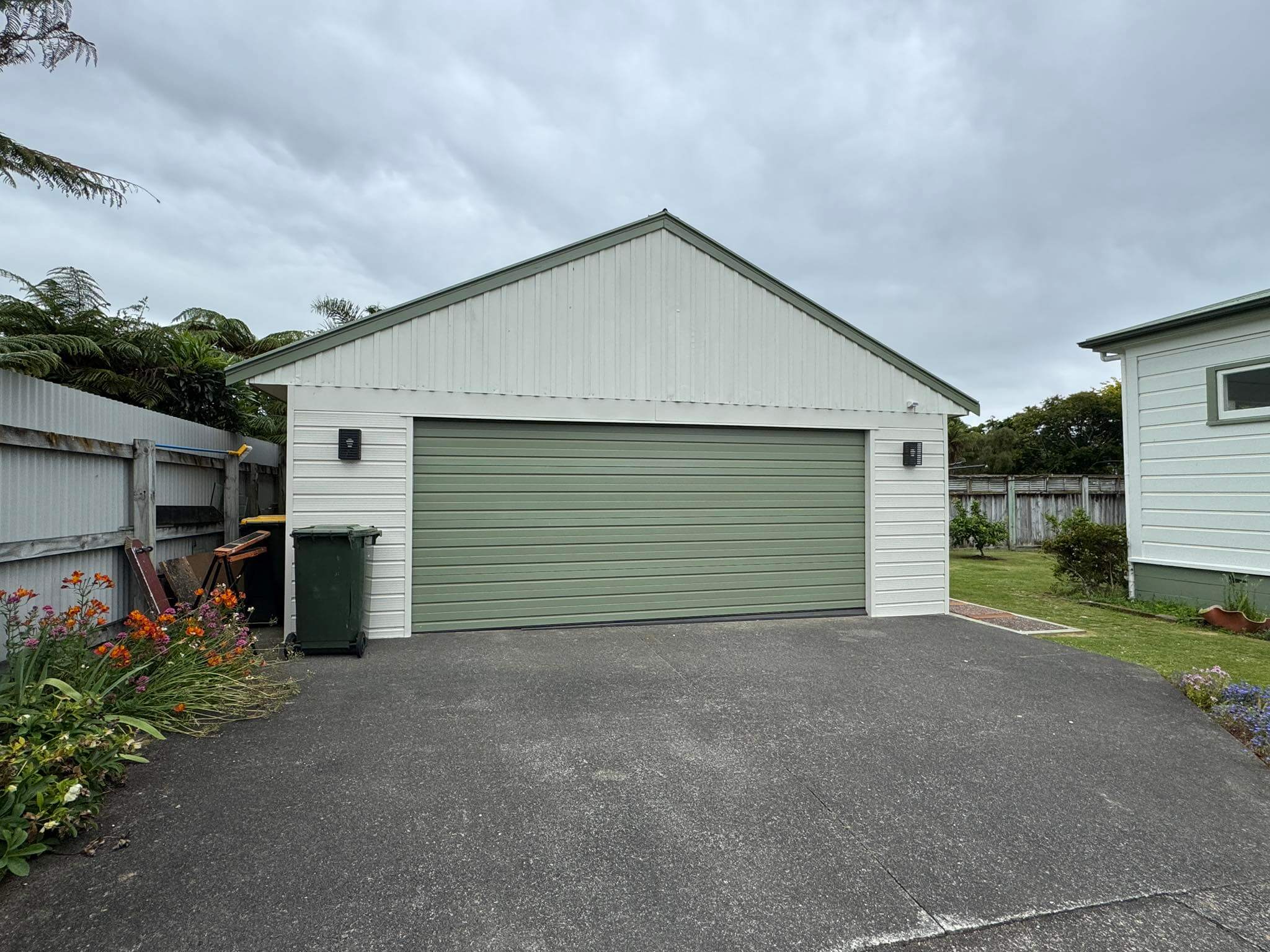: roof painting residential home protection Levin Kapiti Coast NZ