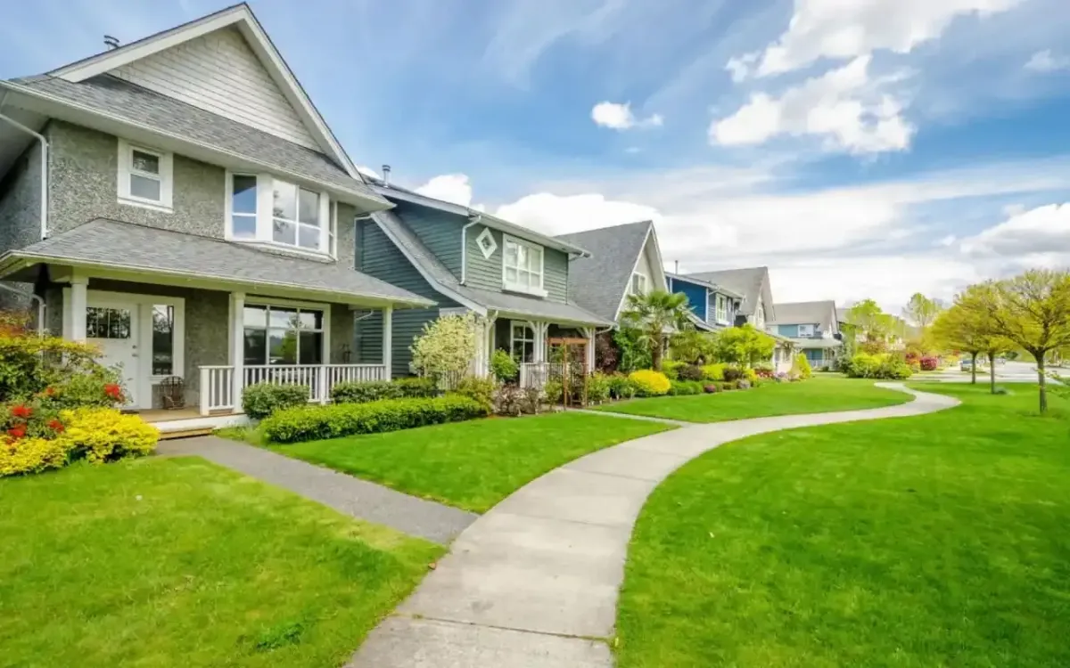 Top 5 Neighborhoods in Pinellas County for a Fast Base Commute