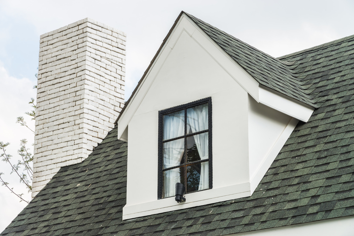 Asphalt Shingle Roof