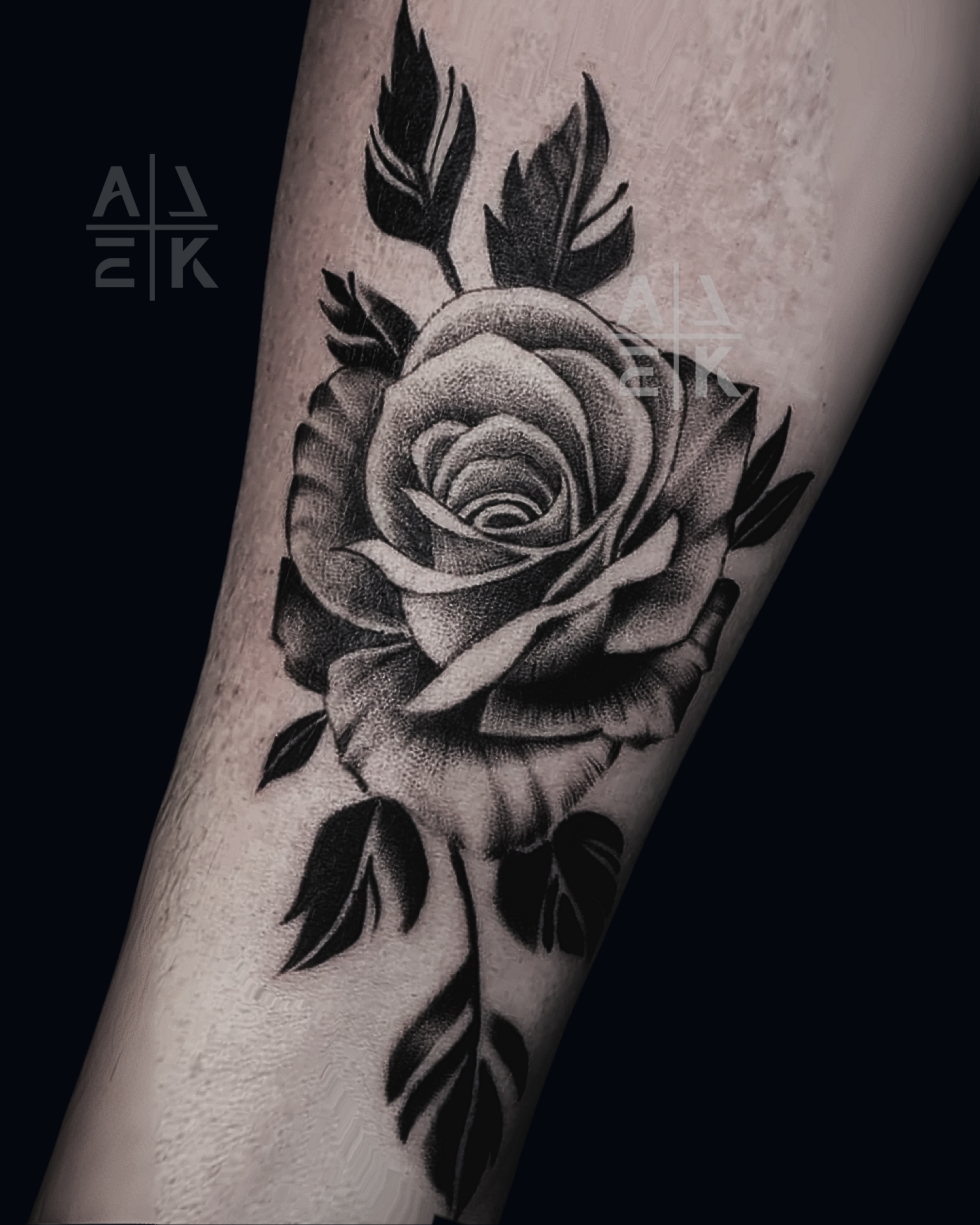 Black & gray koi fish thigh tattoo — a powerful cover-up blending Japanese waves with realism. By Alek the Saint in Oceanside, Ca