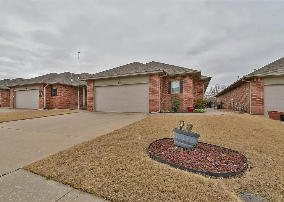 24 SE 88th St, Oklahoma City, OK 73149