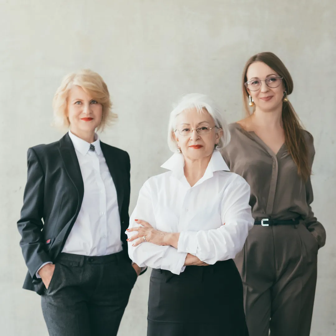 Collective Collaborators