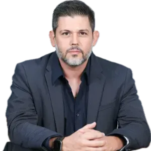 Foto de Víctor Arroyo mentor inmobiliario en EE. UU
