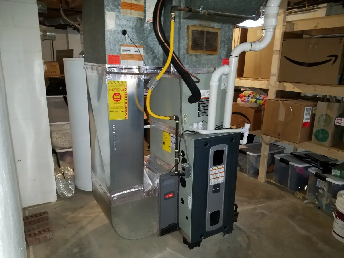 High-efficiency furnace installed by expert