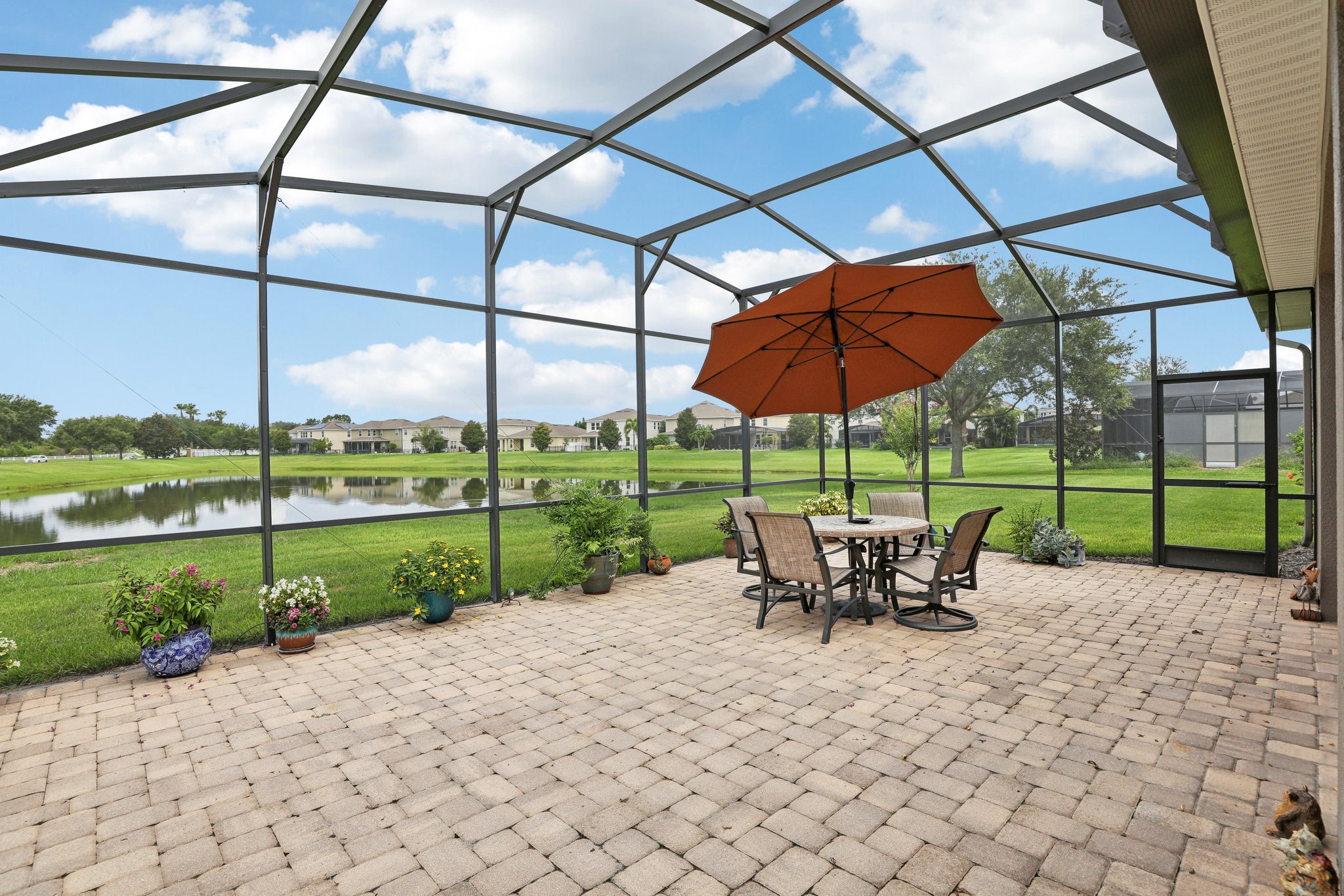 How Do I Sell My Home and Buy Another One at the Same Time in Port Orange or New Smyrna Beach (32168)?