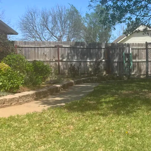 Mulching/Bed Edging 