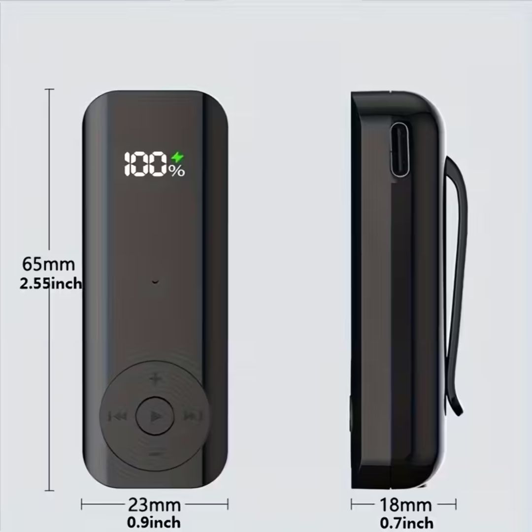 PureAudio Bluetooth приемник, показан в близък план с акцент върху бутоните и жака, бял фон