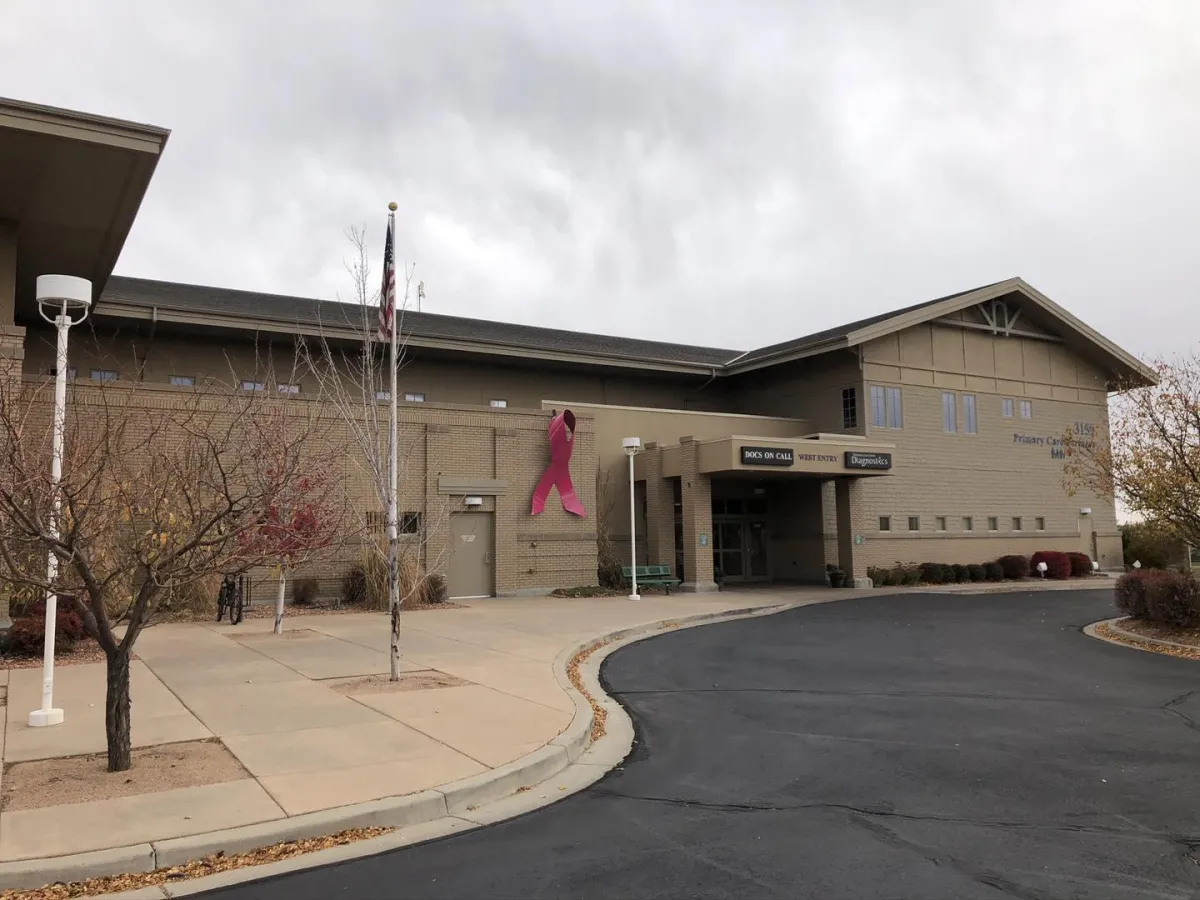 exterior painting done on commercial shopping center