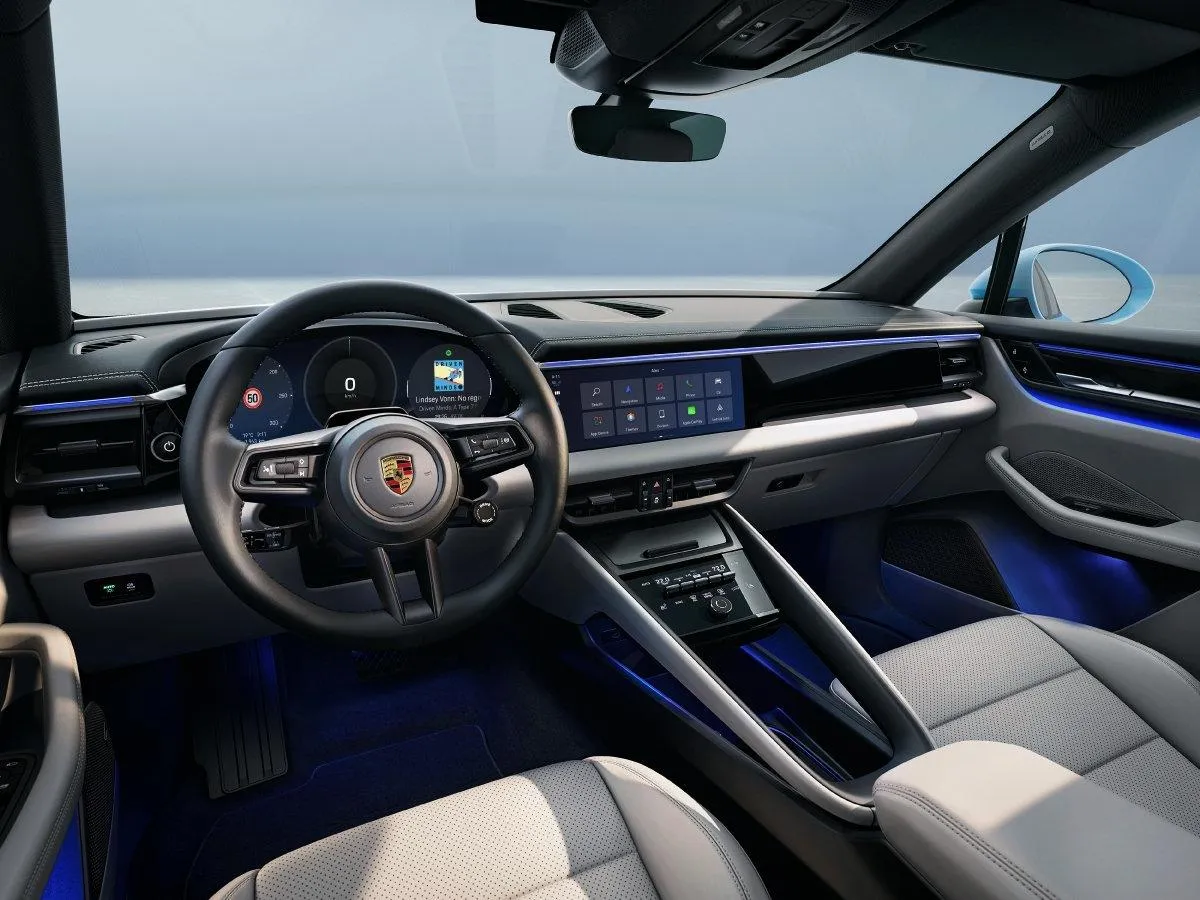 Macan Cockpit
