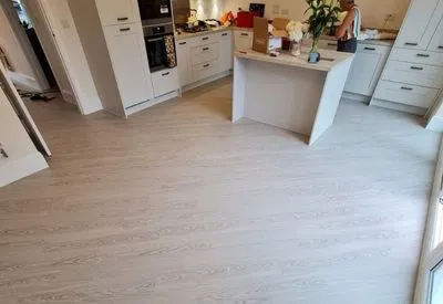 Sheet Vinyl Flooring in Cardiff