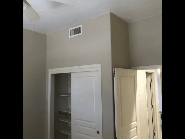 phoenix crown molding installer