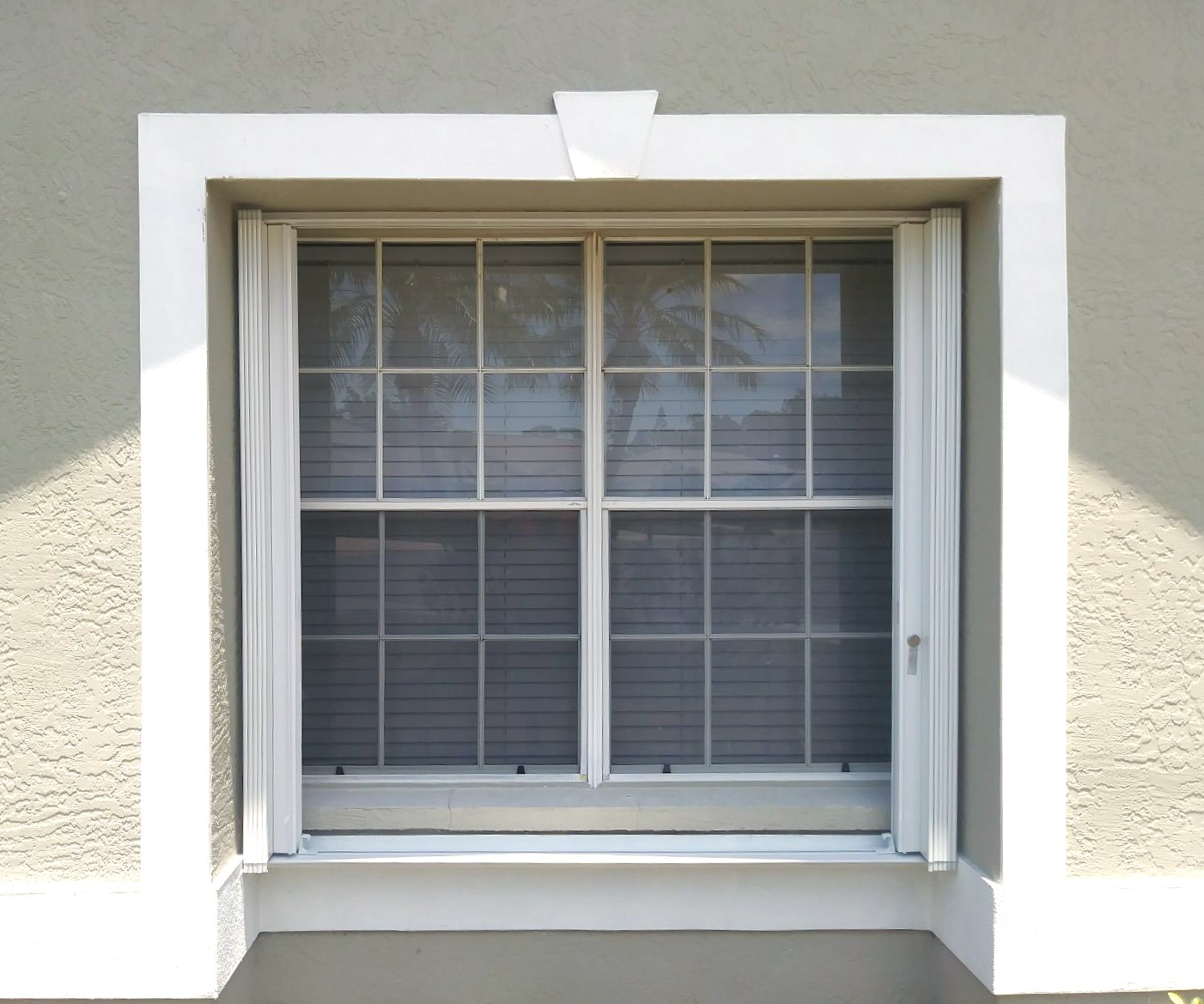 Hurricane Shutter Service in Fort Myers