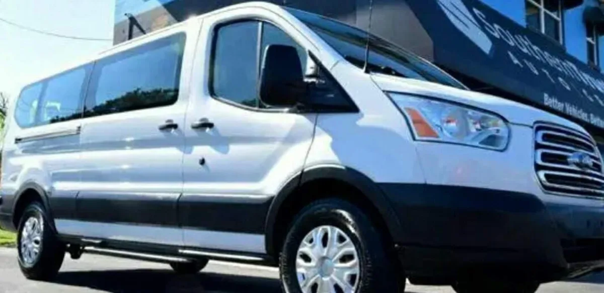 Rent a Ford, Transit-350, Car rental Orlando, Car Rental near Orlando, Rent a car in Orlando, Rent a van in Orlando, Car rental Disneyland, Orlando airport car rental. Family car rental, Family car rental Orlando, Family car rental Disneyland 