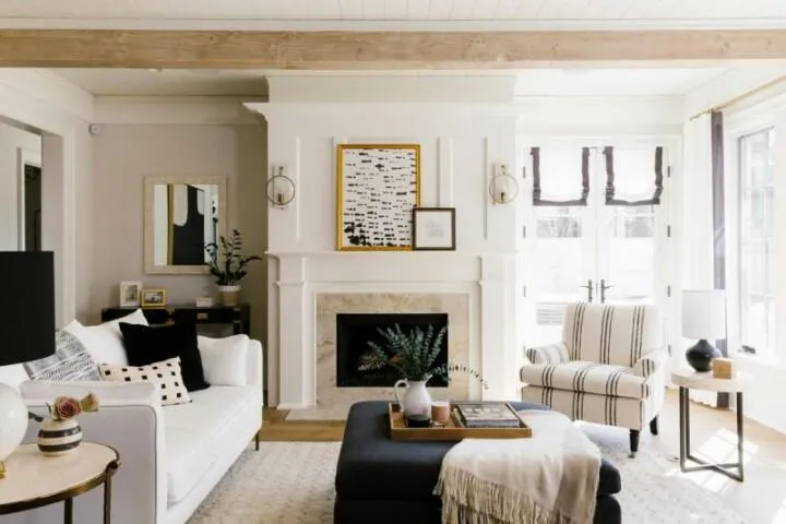 Picture of a well organized living room after a move