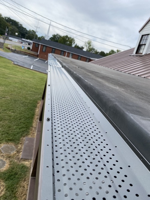 Gutter Cleaning Hendersonville, TN