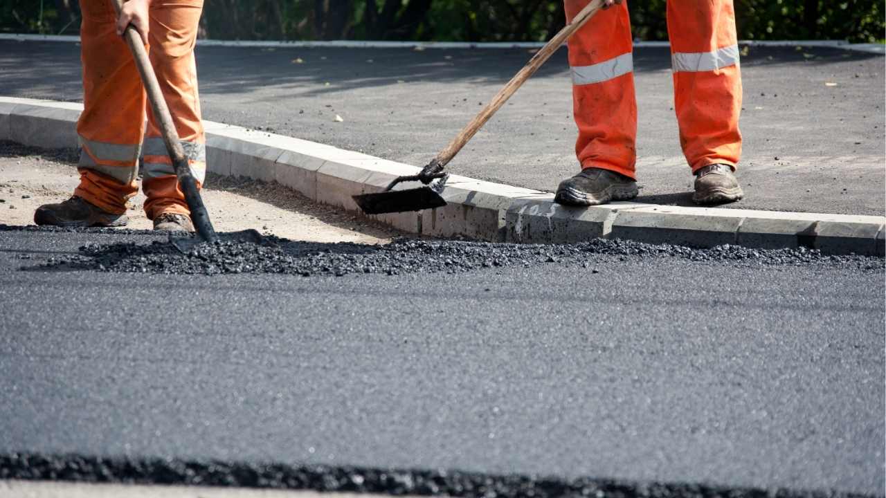 What Time of Year Is Best for Asphalt Paving in Albemarle?
