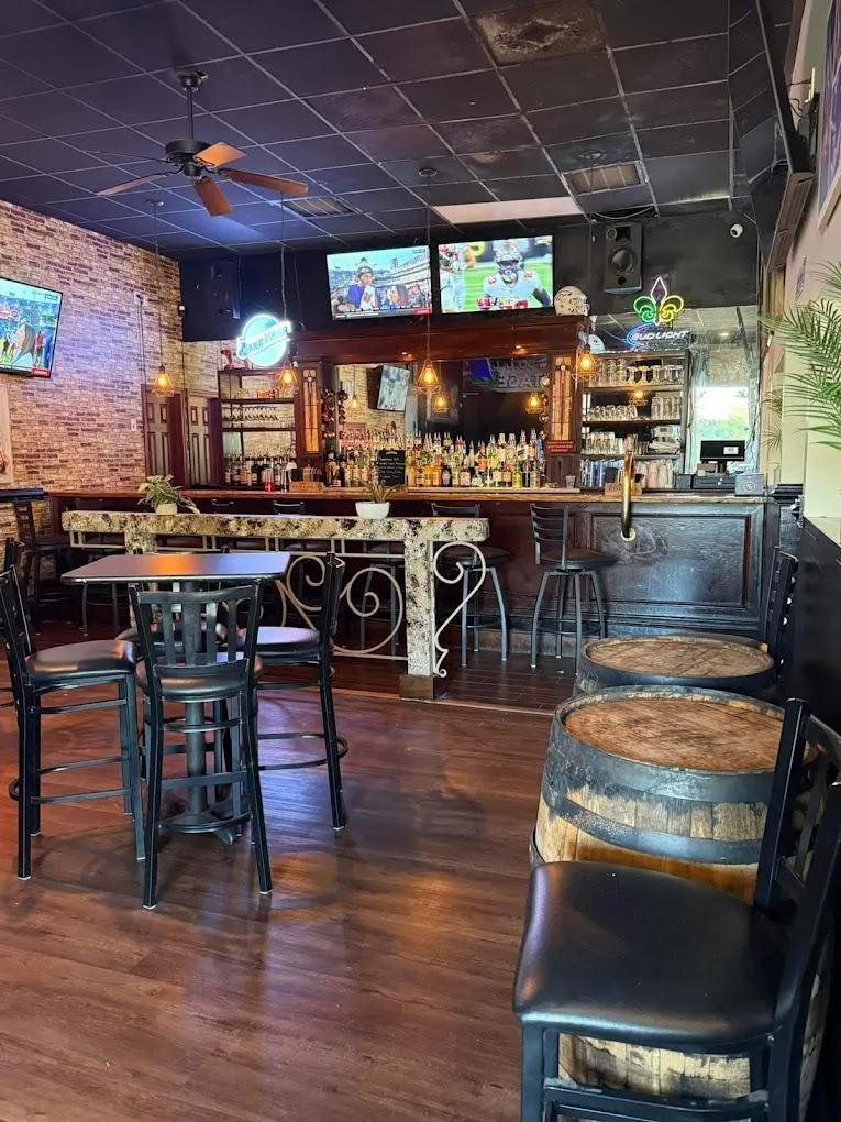 Bourbon Street Bar &amp; Grille - Best Bar and Grill in Myrtle Beach